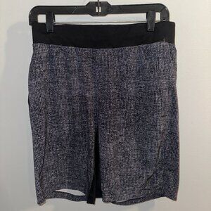 Lululemon T.H.E. Short 7” - Size Medium- Heathered Texture Printed Grey / Coal